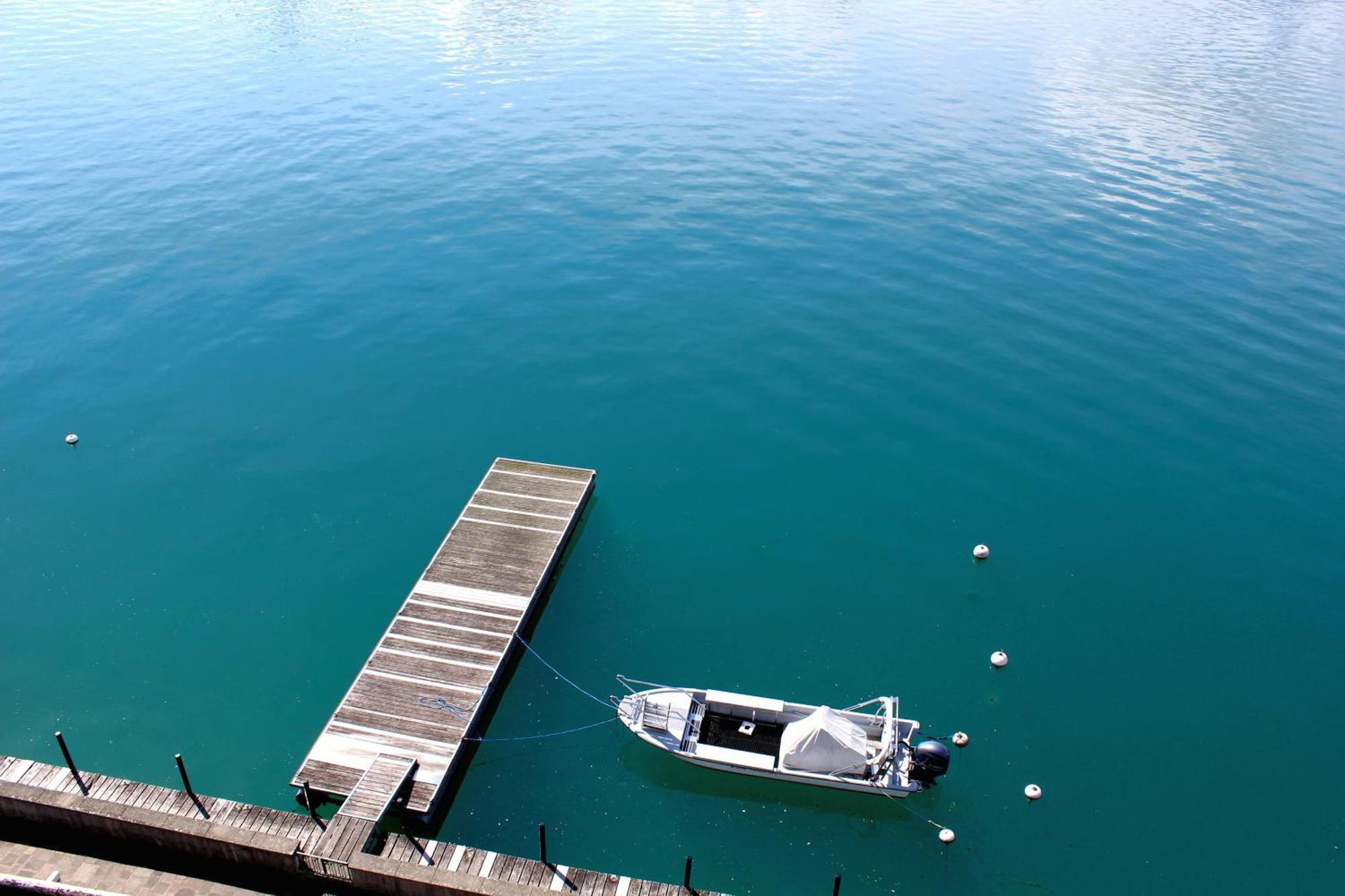 Dependance Stella Del Lago By Hotel Restaurant Bellevue Au Lac Thun Bagian luar foto